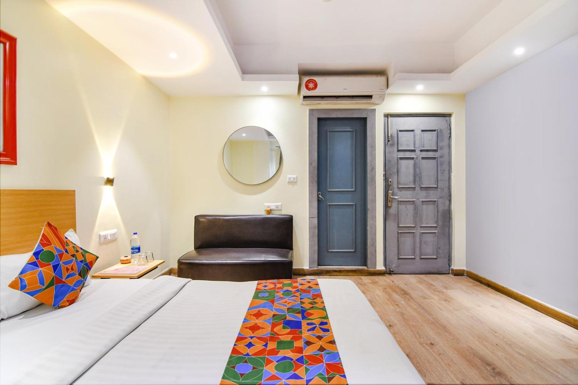 Super Townhouse Suncitel Near Kolkata Airport Hotel Dum Dum Eksteriør billede