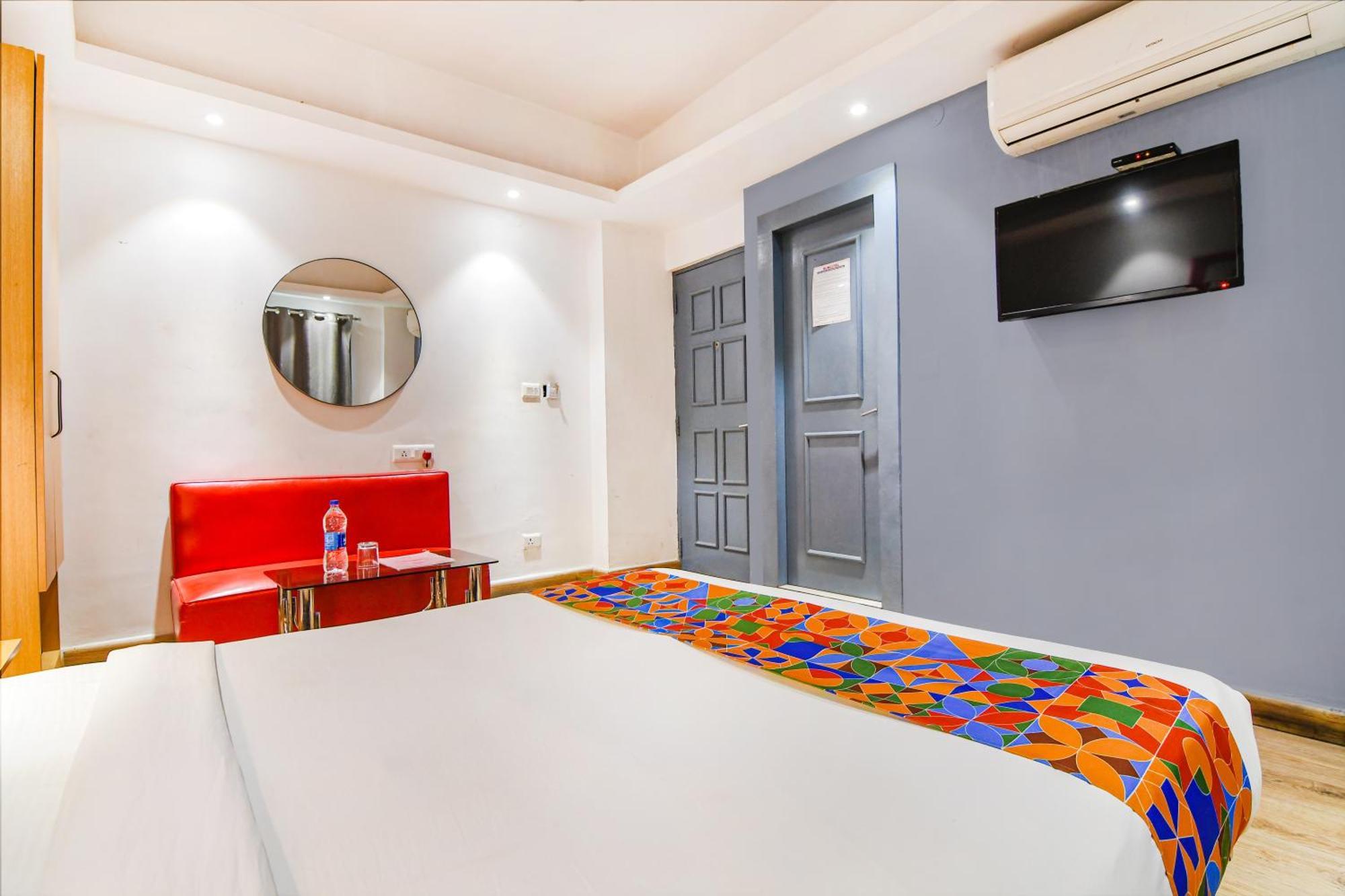 Super Townhouse Suncitel Near Kolkata Airport Hotel Dum Dum Eksteriør billede