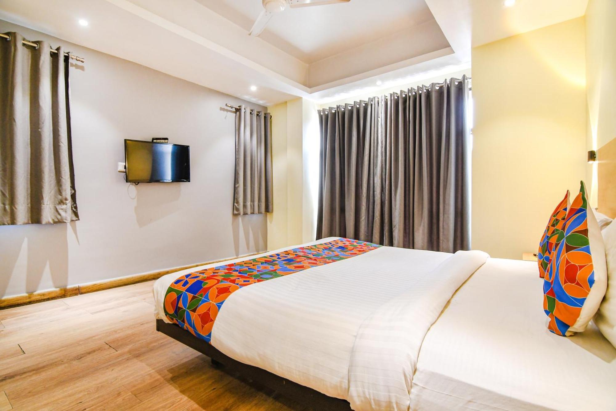 Super Townhouse Suncitel Near Kolkata Airport Hotel Dum Dum Eksteriør billede