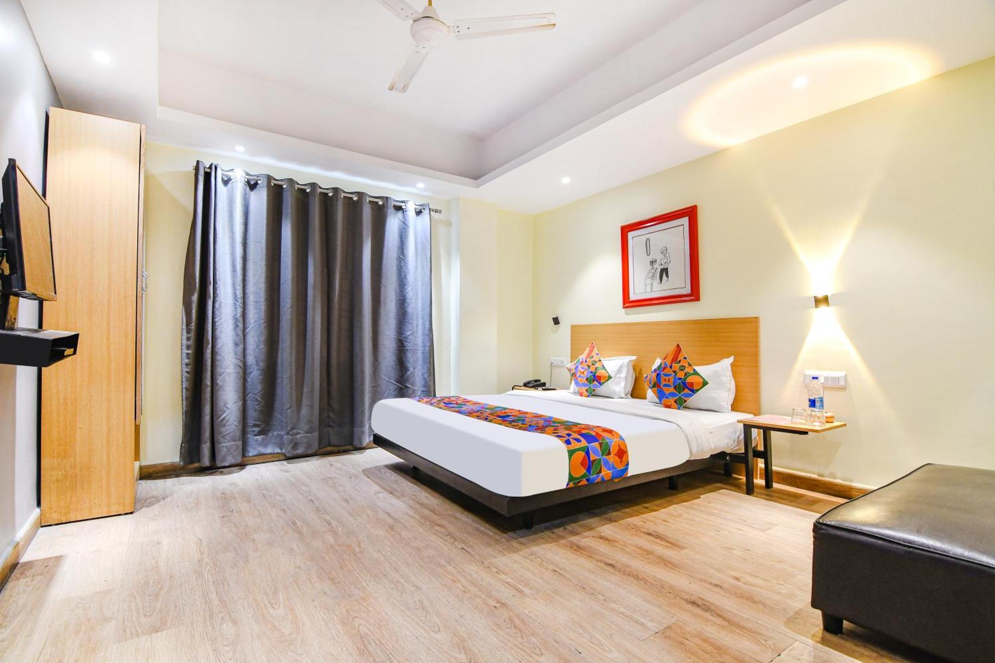 Super Townhouse Suncitel Near Kolkata Airport Hotel Dum Dum Eksteriør billede