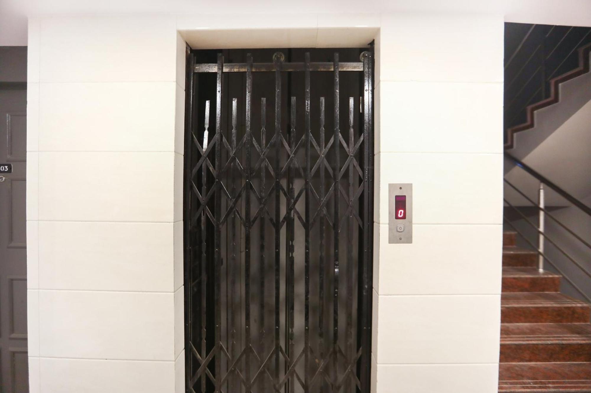 Super Townhouse Suncitel Near Kolkata Airport Hotel Dum Dum Eksteriør billede